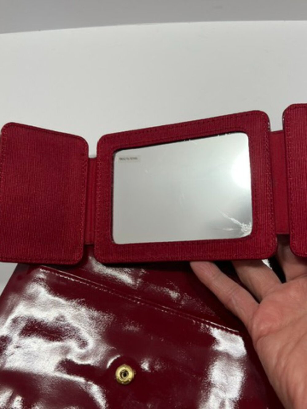 Estee Lauder Glossy Red Clutch with Mirror insert Patten-leather look Y2K Glam - Picture 6 of 9